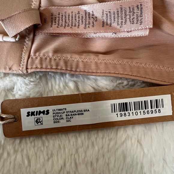SKIMS Ultimate Push Up Strapless Bra Clay Color Style BAN 9056 Size 32C NWT - Picture 7 of 11